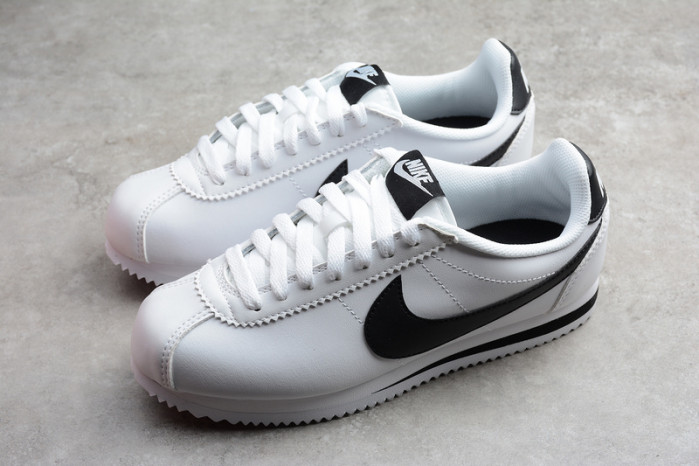 nike classic cortez white black 807471-101
