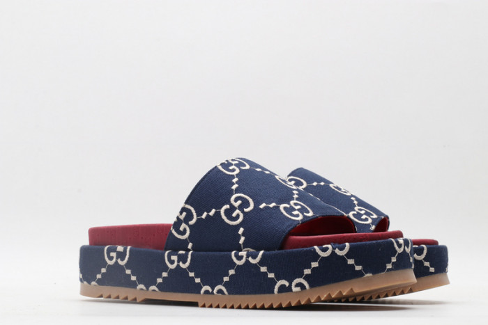 g*u*i sandals d06575