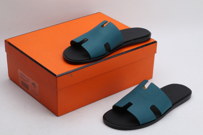 H**mes SLIPPERS H072