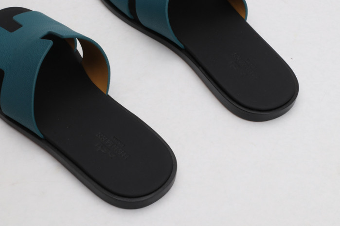 H**mes SLIPPERS H072