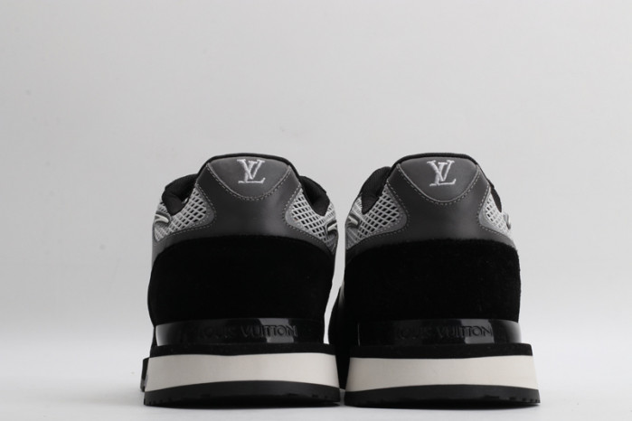 l0vt sneakers