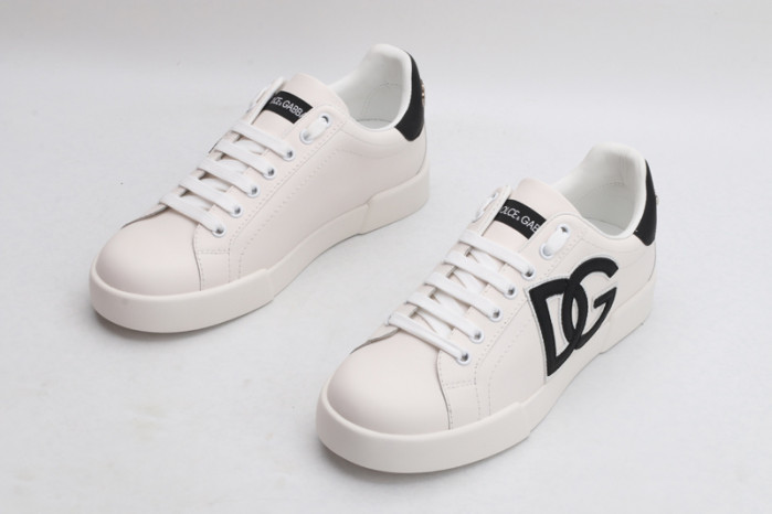 d&g sneakaer d021