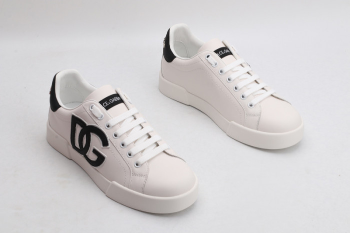 d&g sneakaer d021