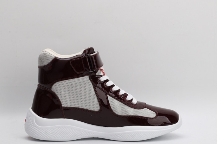 pra*a sneaker p019