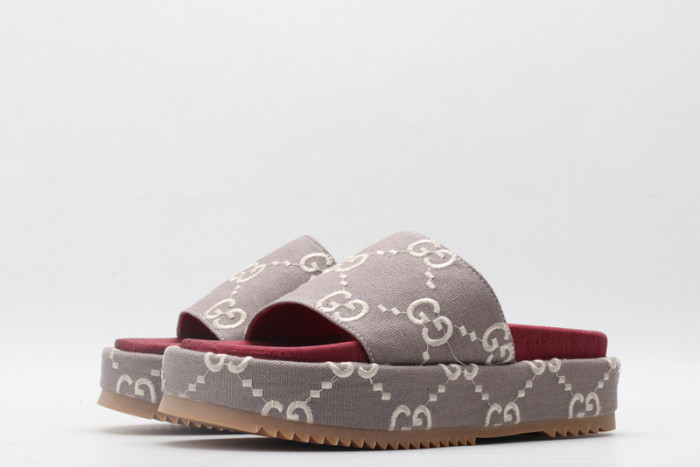 g*u*i sandals d06574