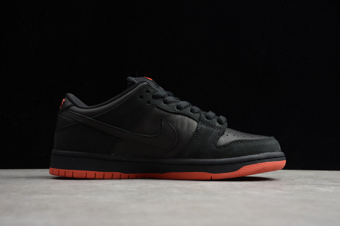 nike sb dunk low black pigeon 883232-008
