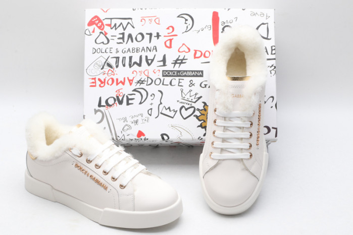d&g sneakaer d024