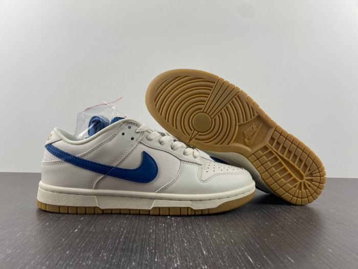 nike dunk low se sail dark marina blue dx3198-133