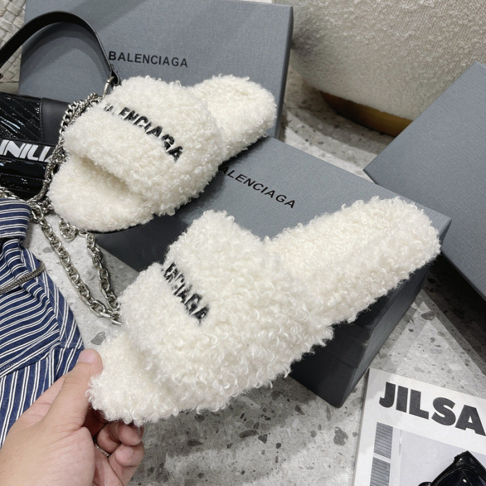 Ba*len*cia*ga Sandals W3R83 5100