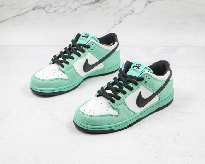 nike sb dunk low sea crystal 819674-301