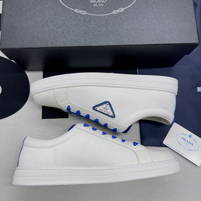 pra*a sneaker p035