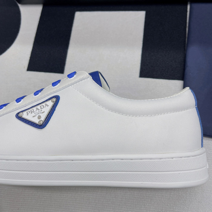 pra*a sneaker p035