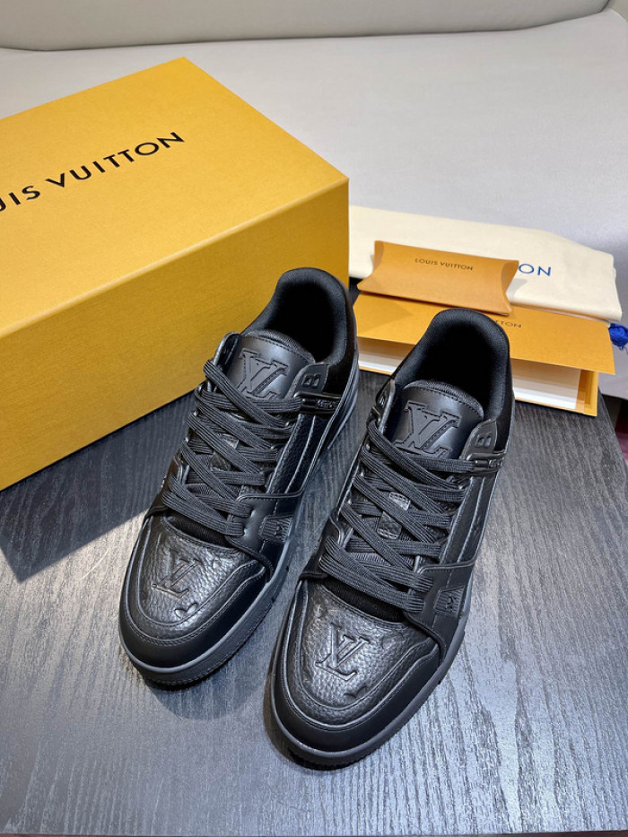 l0vt sneakers