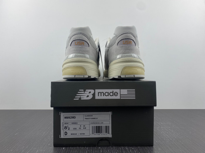 new balance 992 white silver m992md