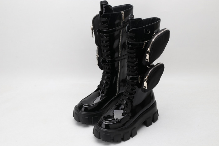 Pra*a BOOTS P028