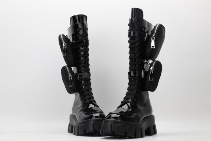 Pra*a BOOTS P028