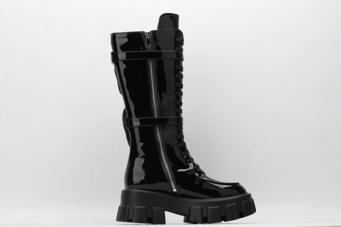 Pra*a BOOTS P028