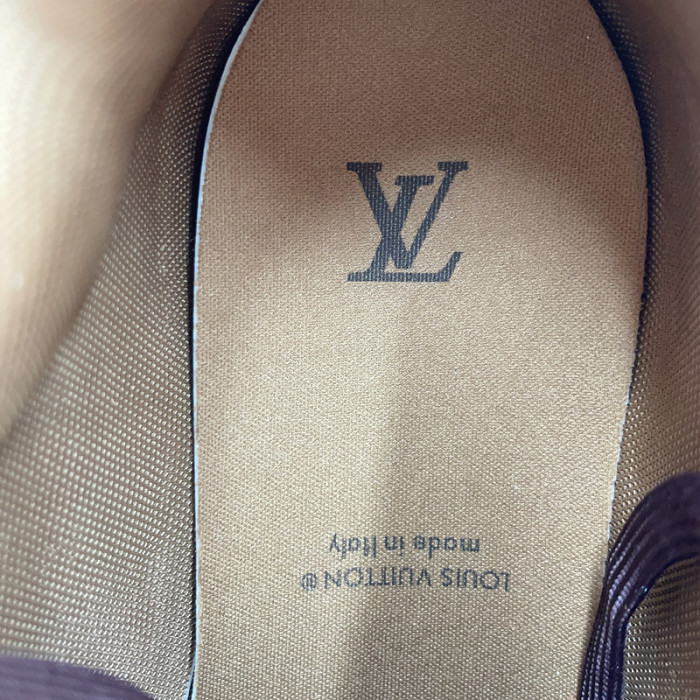 l0vt sneakers