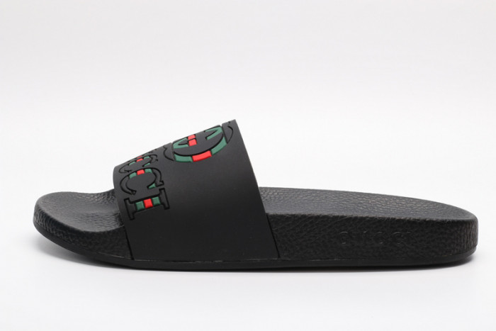G*u*i SLIPPERS D6587