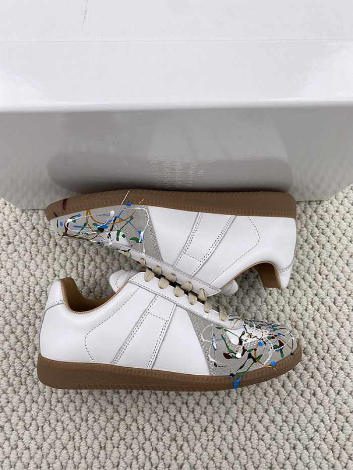 ma*s*n Ma*i*la sneakers