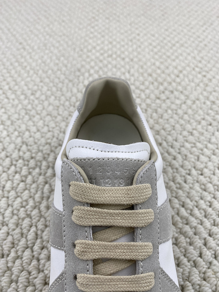 ma*s*n Ma*i*la sneakers