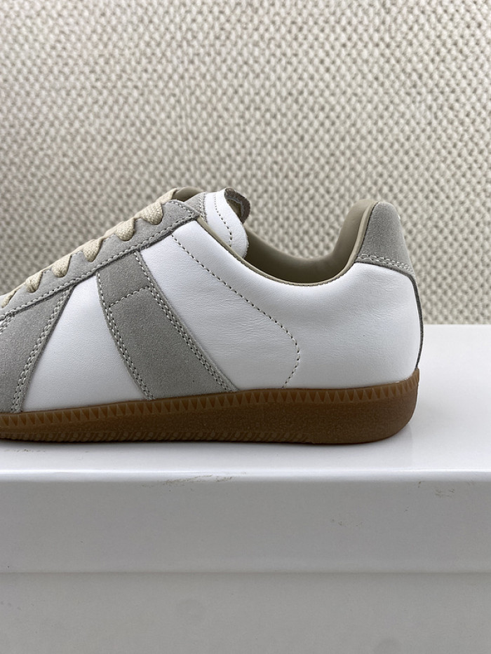 ma*s*n Ma*i*la sneakers