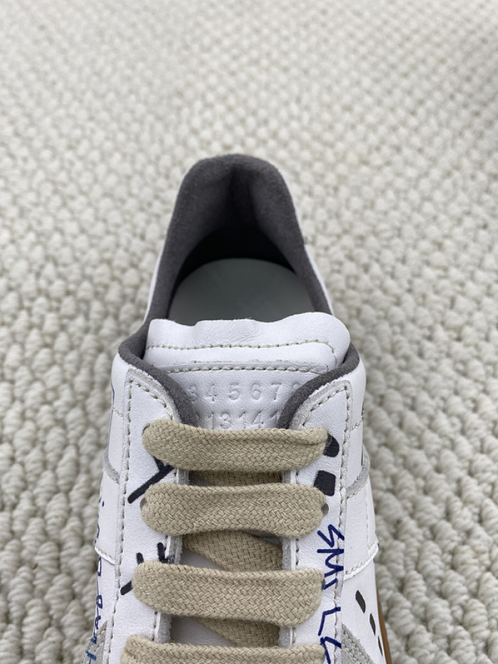 ma*s*n Ma*i*la sneakers