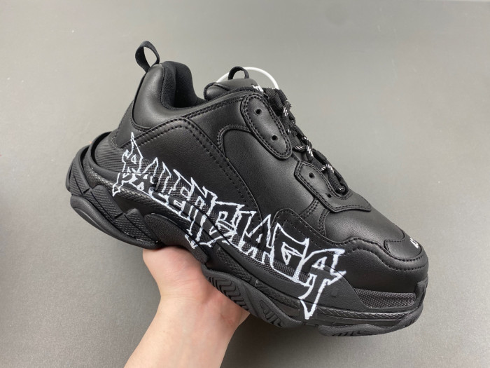 Ba*len*cia*ga triple s sneaker 536737 w2fay 9017