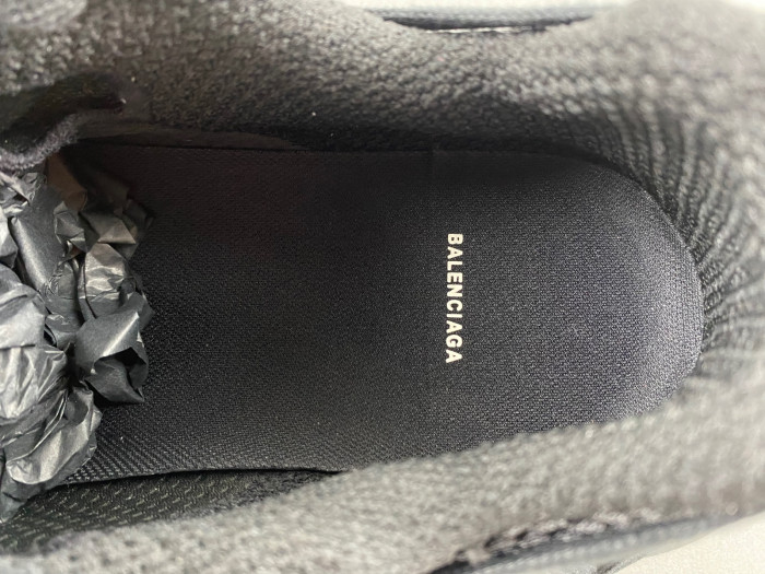 Ba*len*cia*ga phantom sneaker 778698 w3xll 0125