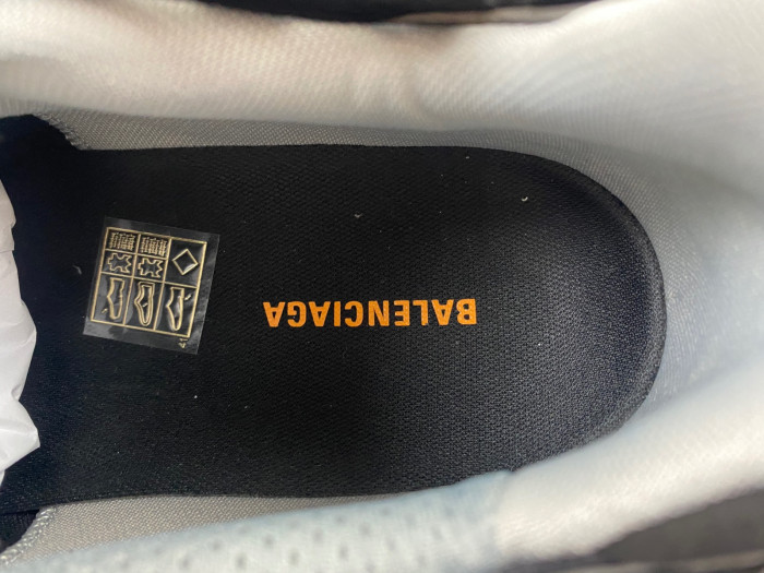 Ba*len*cia*ga runner 772774-w3rny-4018