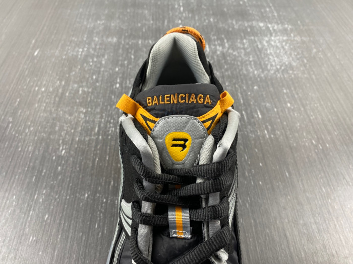 Ba*len*cia*ga runner 772774-w3rny-4018