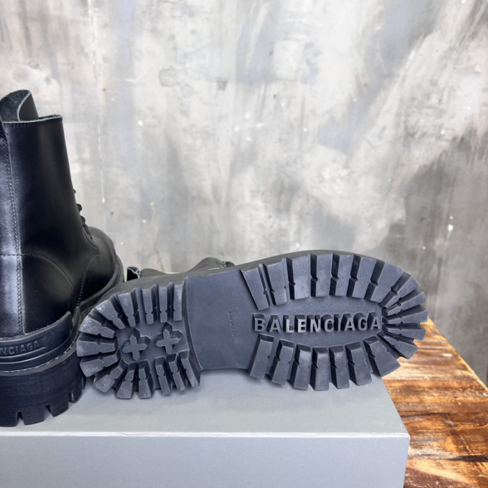 BLCG BOOTS SNEAKERS