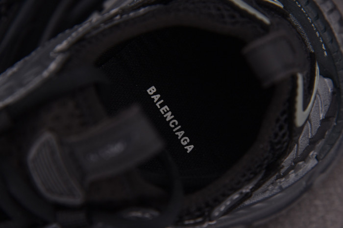 Ba*len*cia*ga Platform Dark Grey