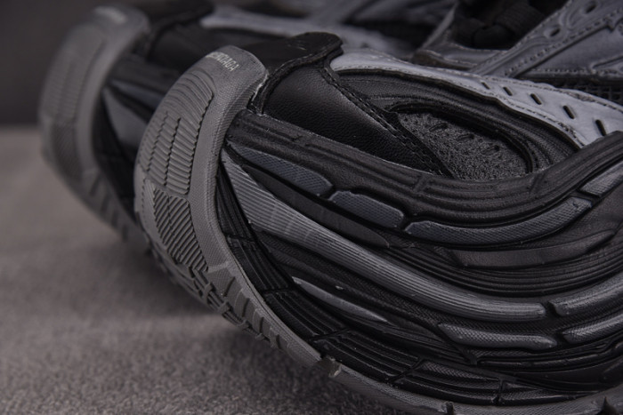 Ba*len*cia*ga Platform Dark Grey