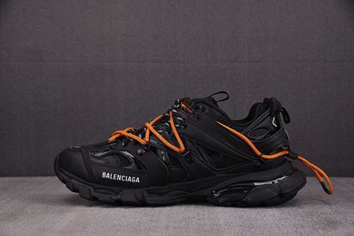 Ba*len*cia*ga TRACK 800592 WTRHK 1000