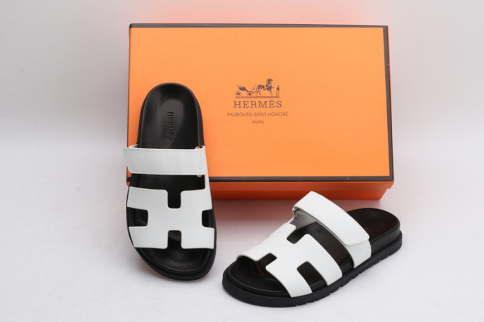 H**mes SLIPPERS H073