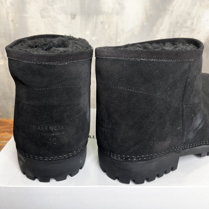 BLCG BOOTS SNEAKERS
