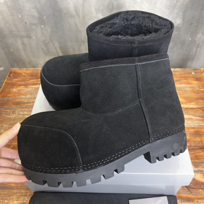 BLCG BOOTS SNEAKERS
