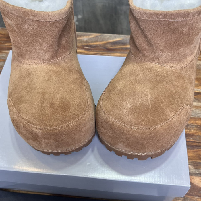 BLCG BOOTS SNEAKERS