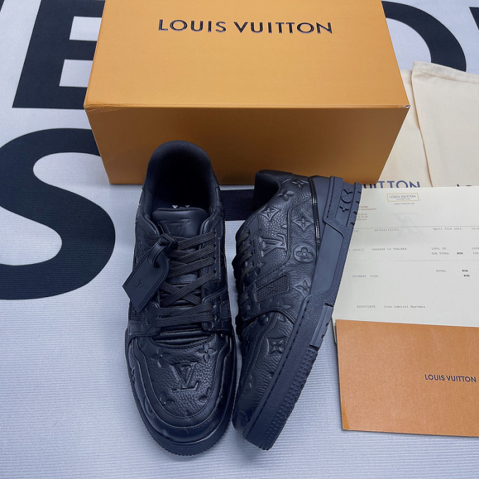 l0vt sneakers
