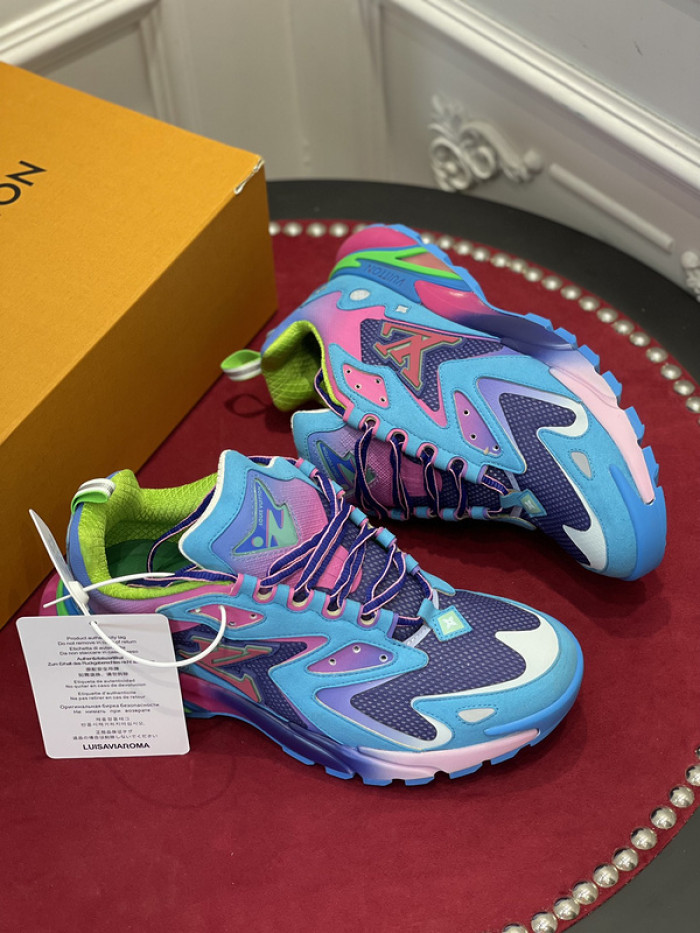 l0vt sneakers