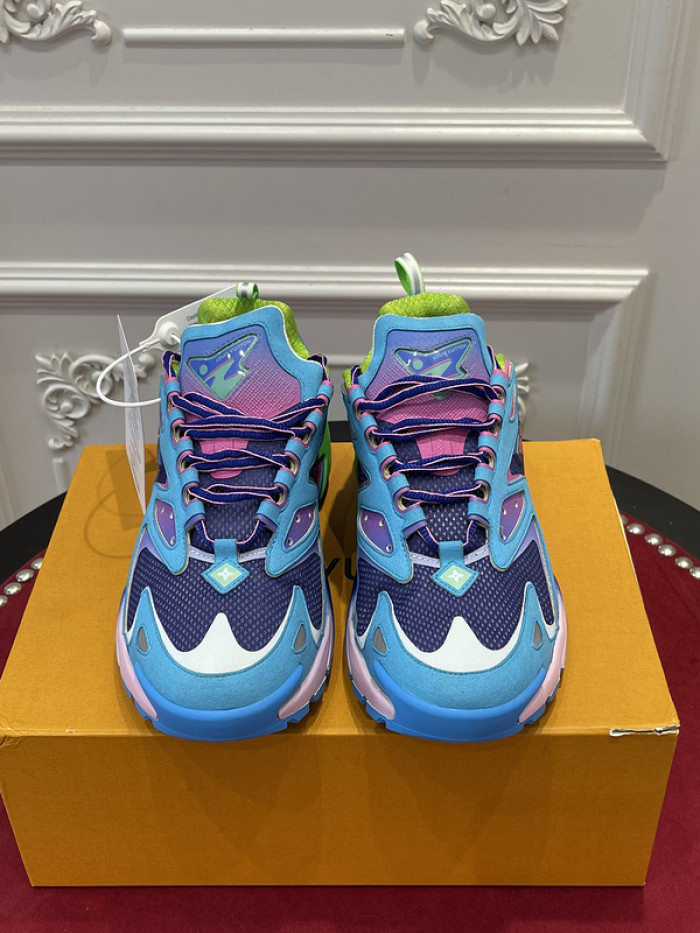 l0vt sneakers