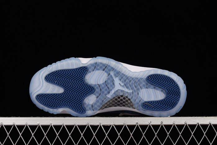 air jordan 11 low blue snakeskin cd6846-102