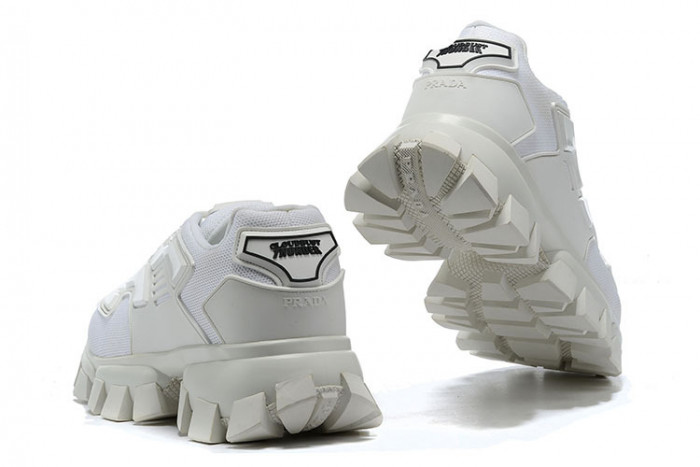 pra*a sneaker p001