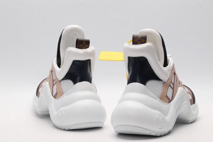 l0vt sneakers