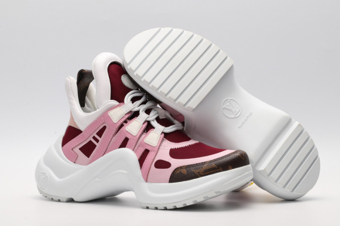 l0vt sneakers