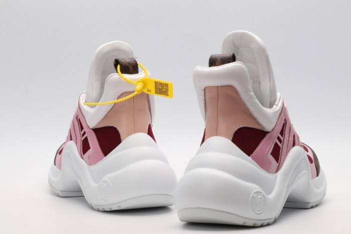 l0vt sneakers