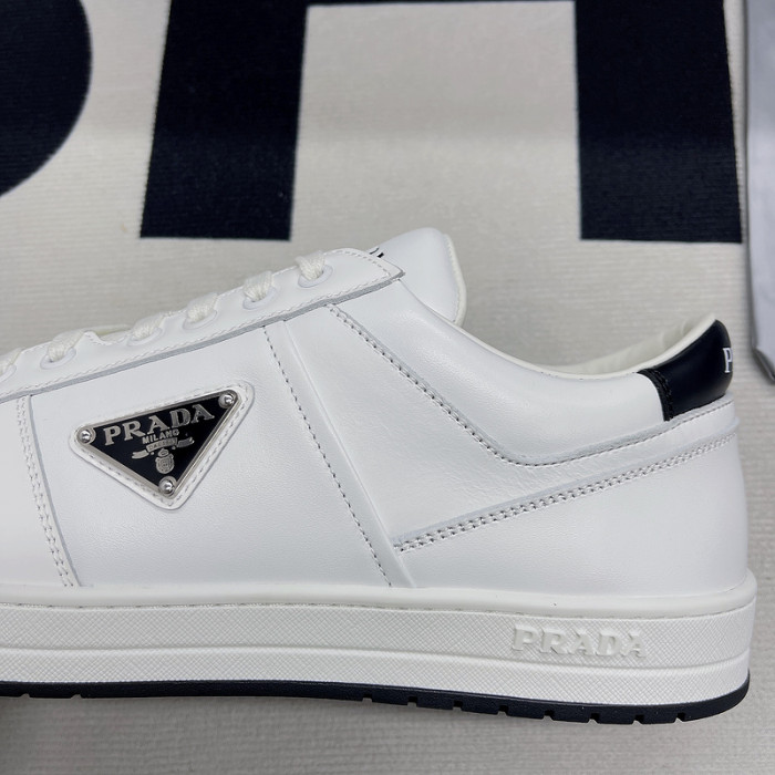 pra*a sneaker p034