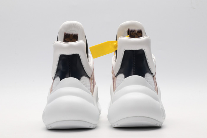 l0vt sneakers