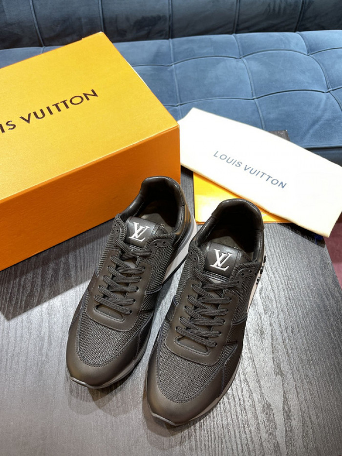 l0vt sneakers